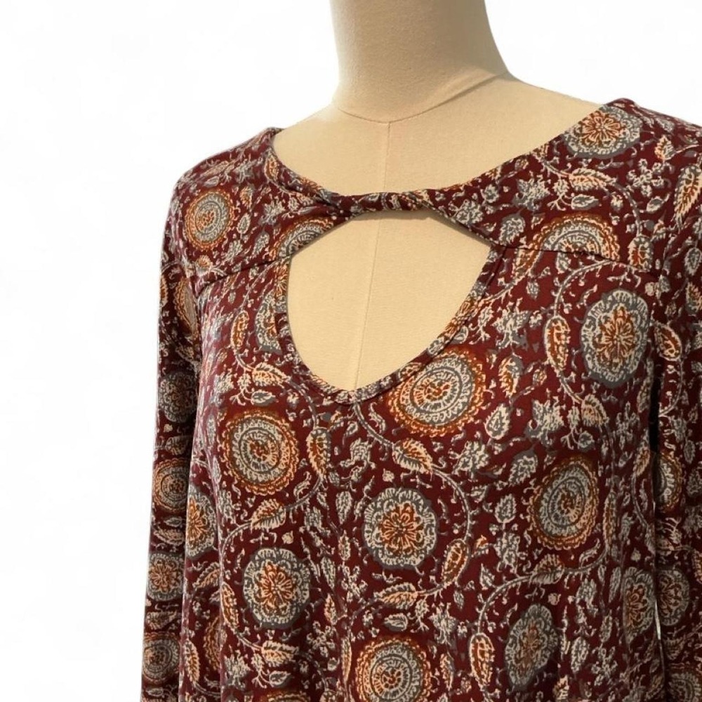 Three Pink Hearts Dress Women M Burgundy Excellent Boho Medallion Keyhole Mini - Picture 2 of 8